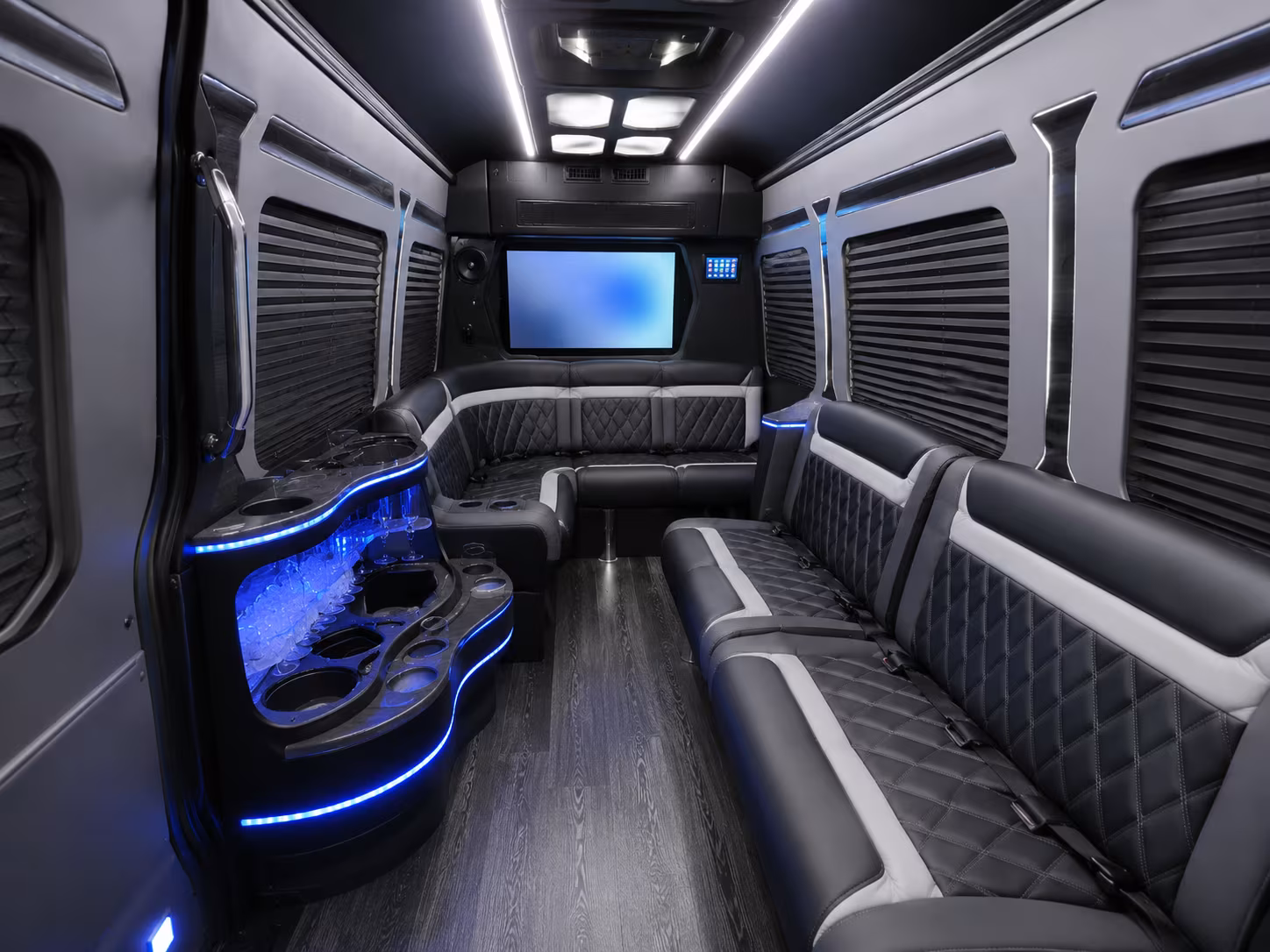 blog rent a bus to toyota pavilion at concord hero