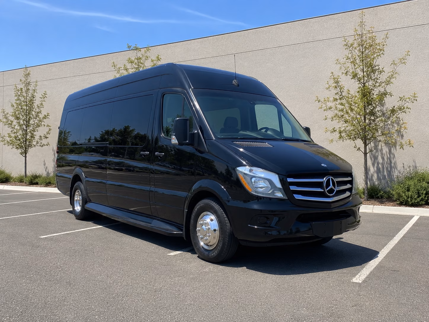 book the perfect ride for your next airport transfer 4