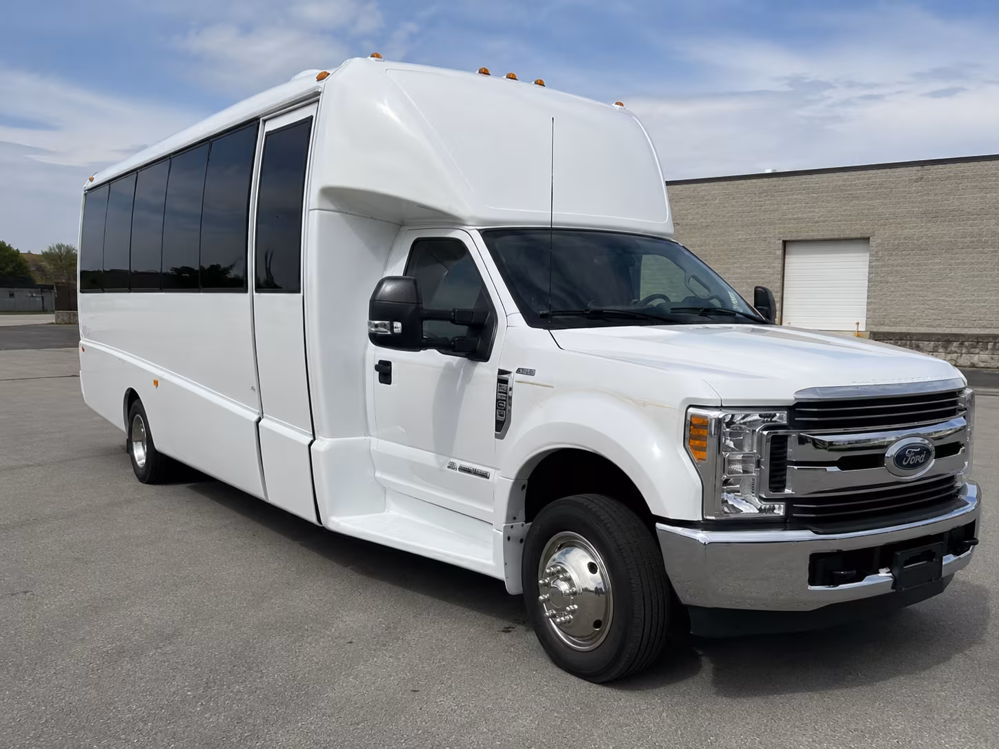 book the perfect ride for your next wedding 1
