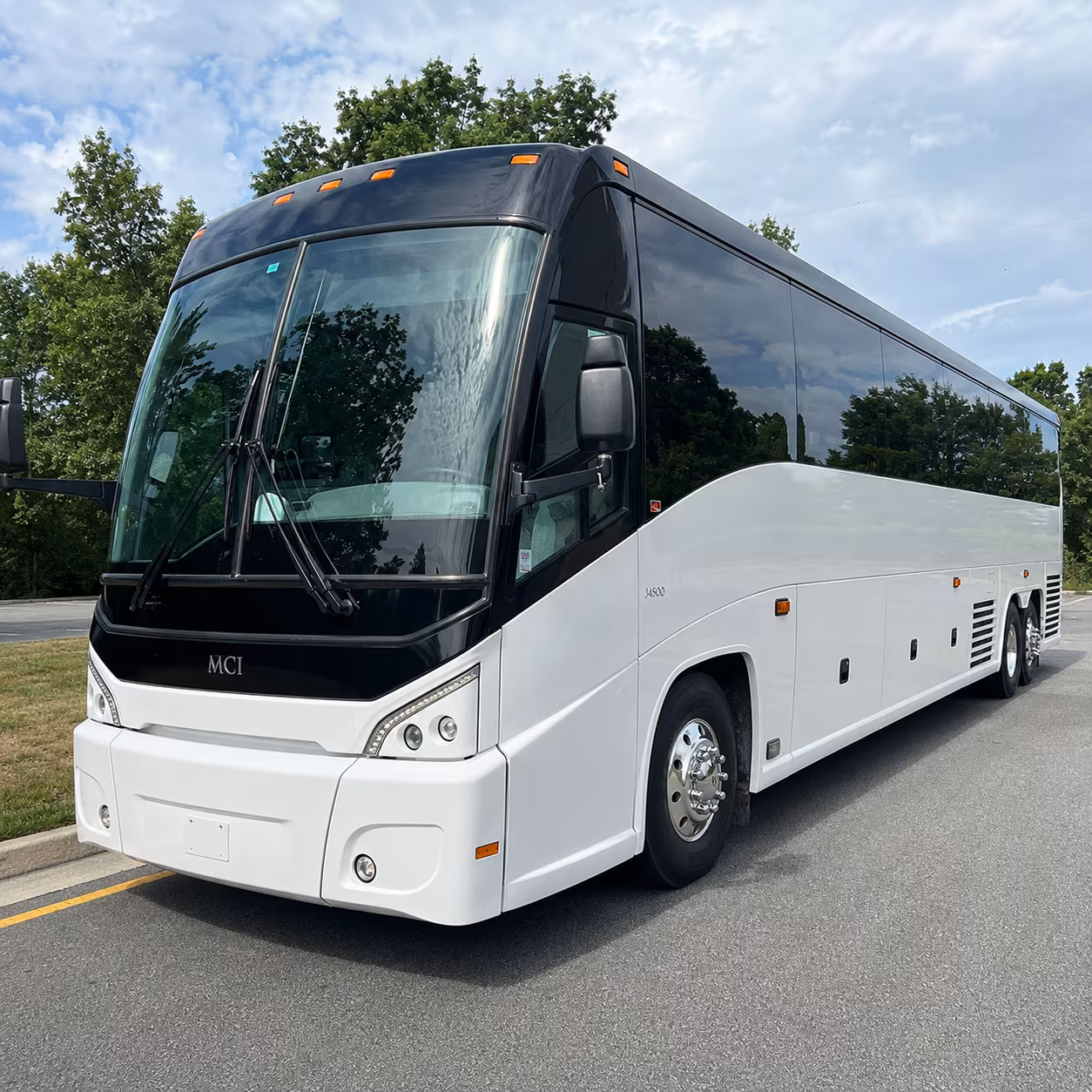 charter buses for sporting events and group tailgates
