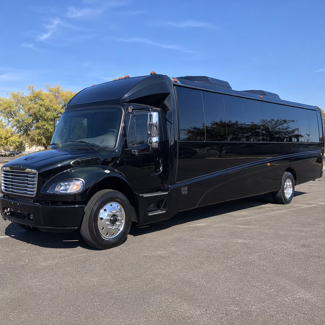 concord 28 passenger minibus