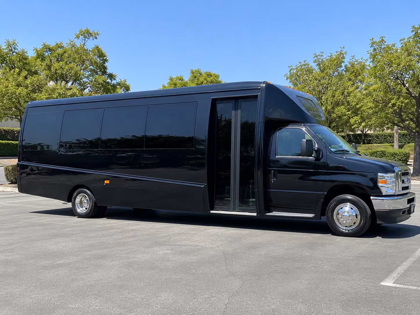 minibuses and sprinter vans for smaller concord sports groups