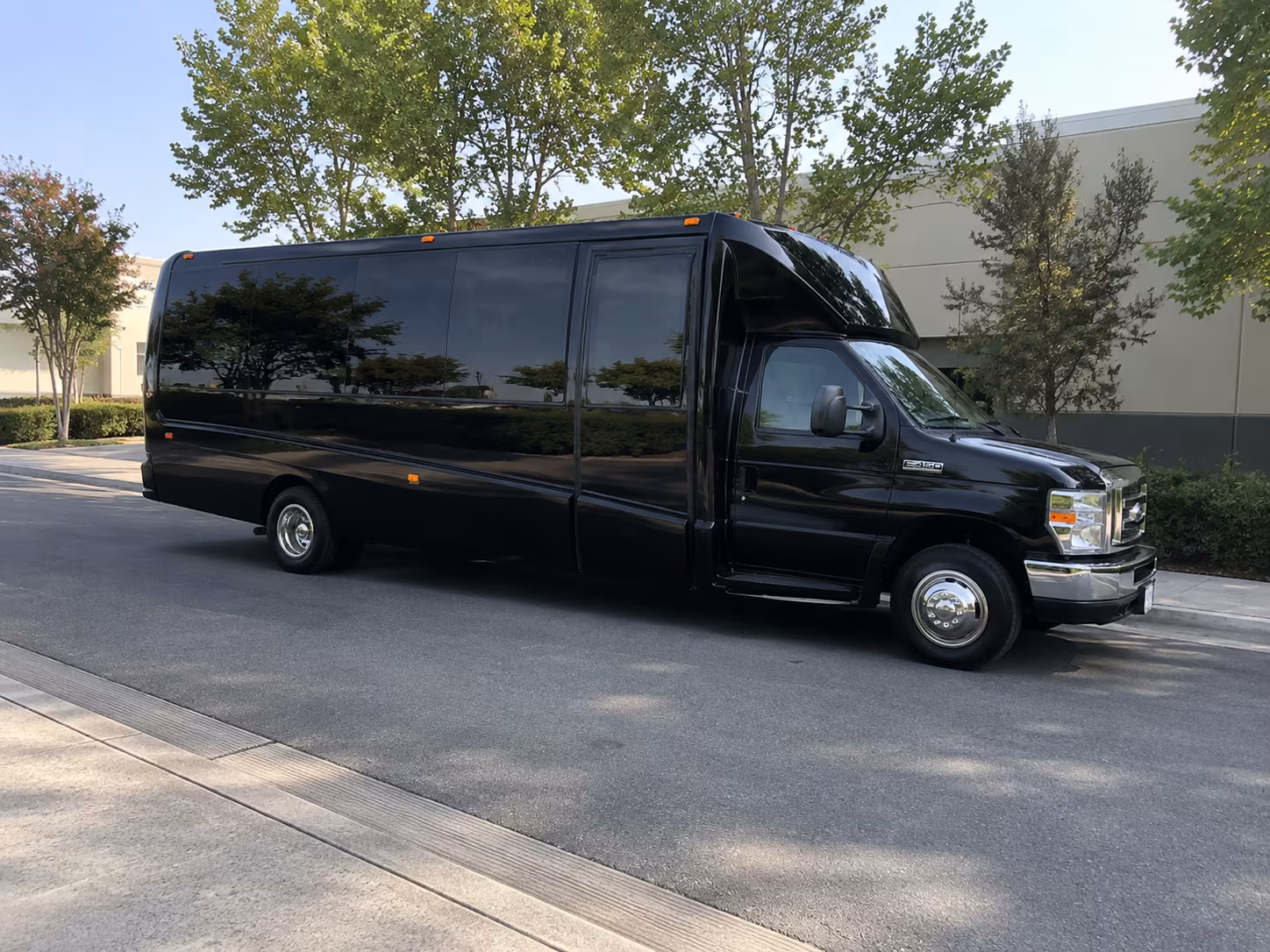 sweet 16 and quinceanera party bus rentals in concord california